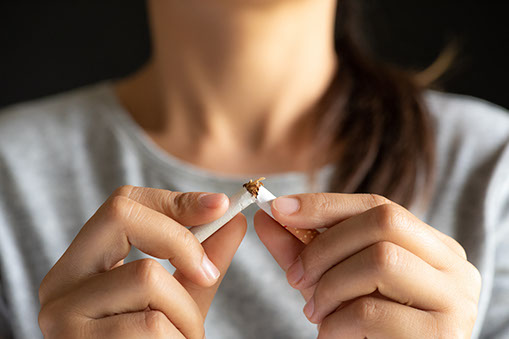 Cape presenta un Plan de Deshabituación Tabáquica para dejar de fumar, realizado por nuestra médica especialista en neumología Laura Pérez 