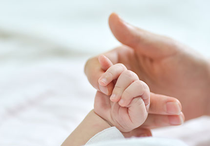 La Organización Mundial de Salud (OMS) recomienda la Lactancia Materna de manera exclusiva durante sus primeros seis meses de vida